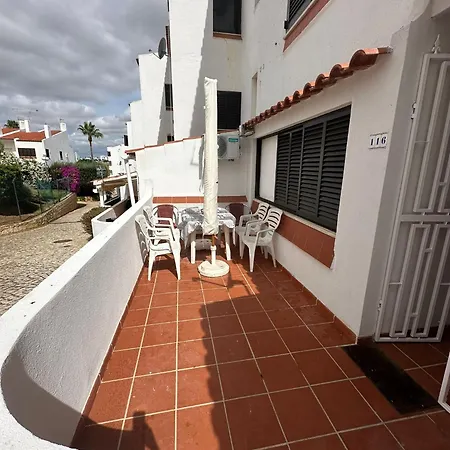 Pool&terrace Center Flat 116 *